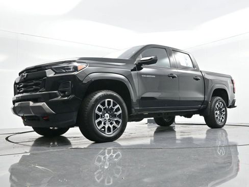 Used 2023 Chevrolet Colorado Z71 w/ Z71 Convenience Package 2 image 44