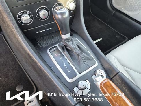 Used 2010 Mercedes-Benz SLK 300 image 33