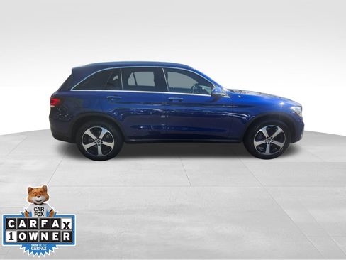 Used 2021 Mercedes-Benz GLC 300 4MATIC image 29