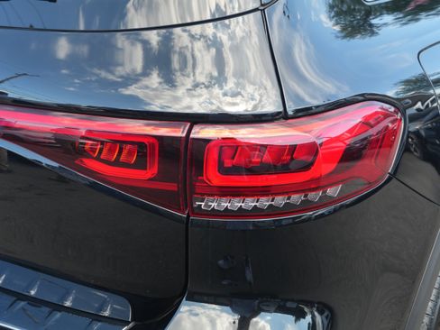 Used 2023 Mercedes-Benz EQB 250+ image 46