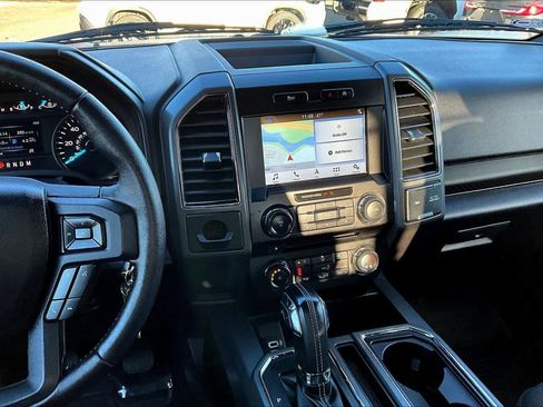 Used 2018 Ford F150 XLT w/ Equipment Group 302A Luxury image 6