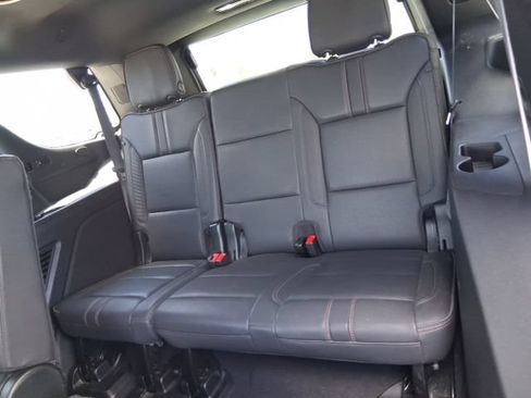 Used 2023 Chevrolet Tahoe RST w/ Luxury Package RWD image 17