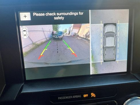 Used 2019 Ford F150 Platinum w/ Technology Package AWD/4WD image 28