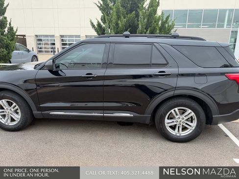 Used 2020 Ford Explorer XLT RWD image 9