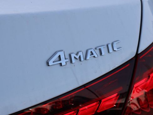 New 2026 Mercedes-Benz C 300 4MATIC Sedan image 9