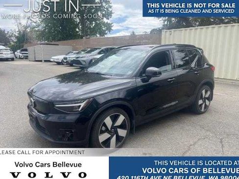 Used 2023 Volvo XC40 Recharge Ultimate w/ Protection Package Premier AWD/4WD image 1