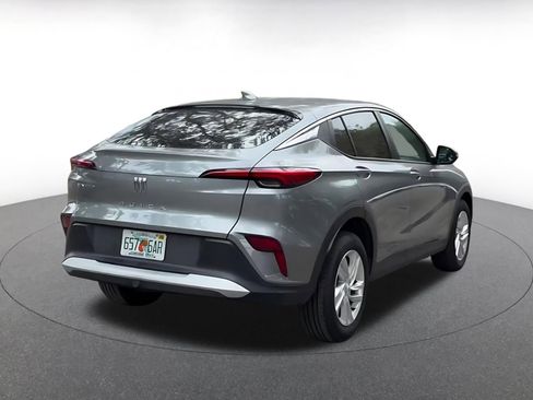 Used 2025 Buick Envista Preferred image 14