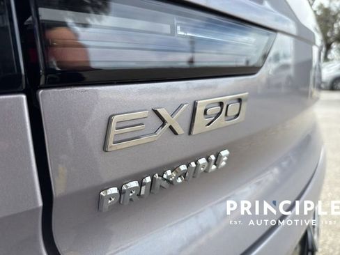 New 2026 Volvo EX90 Plus image 35
