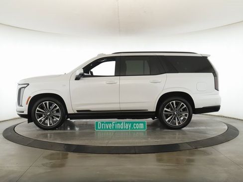 Used 2025 Cadillac Escalade Sport w/ Touring Package image 9