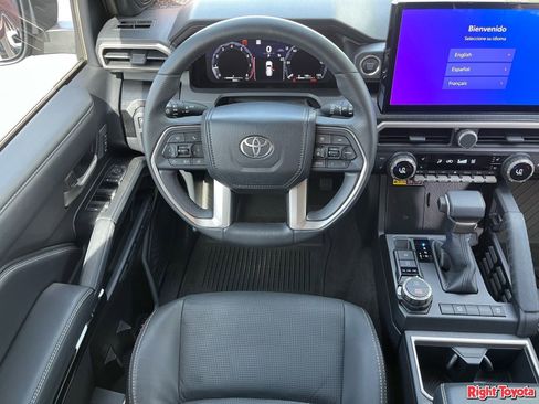 Certified 2025 Toyota 4Runner Limited image 16