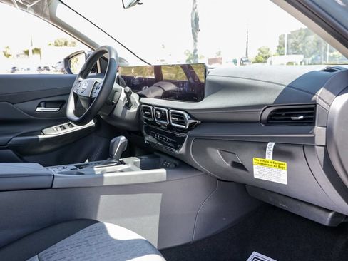 New 2026 Nissan Sentra SV FWD image 19