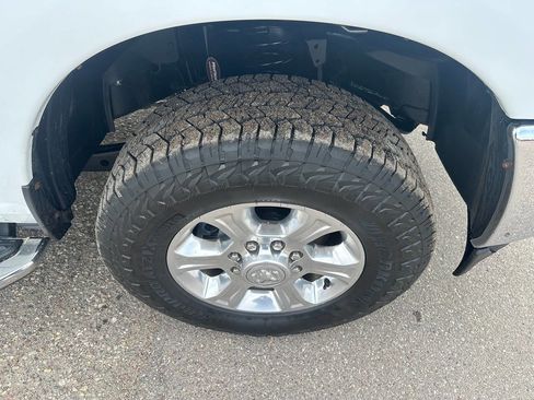 Used 2021 RAM 2500 Big Horn w/ Level 2 Equipment Group AWD/4WD image 10