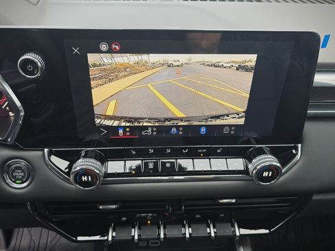 New 2026 GMC Canyon Elevation w/ Convenience Package image 23