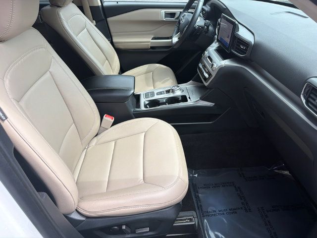 Used 2020 Ford Explorer XLT w/ Equipment Group 202A RWD image 15
