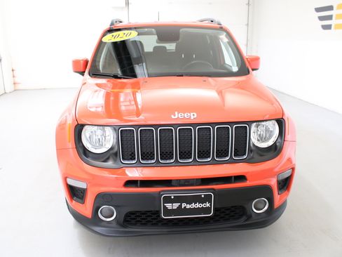 Used 2020 Jeep Renegade Latitude AWD/4WD image 2