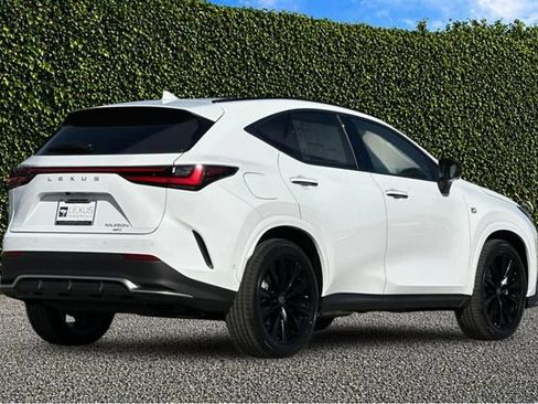 New 2026 Lexus NX 450h+ F Sport AWD/4WD image 5