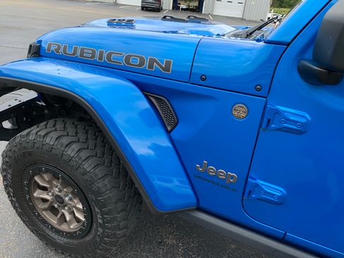 Used 2023 Jeep Wrangler Unlimited Rubicon 392 w/ Trailer Tow Package AWD/4WD image 48