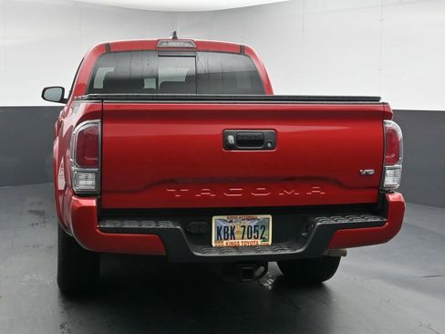 Used 2023 Toyota Tacoma TRD Sport AWD/4WD image 6