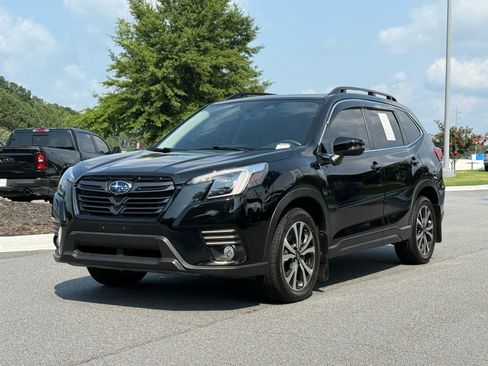 Used 2022 Subaru Forester Limited w/ Popular Package #2 AWD/4WD image 1