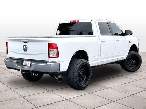 Used 2021 RAM 2500 Big Horn w/ Level 1 Equipment Group AWD/4WD image 2
