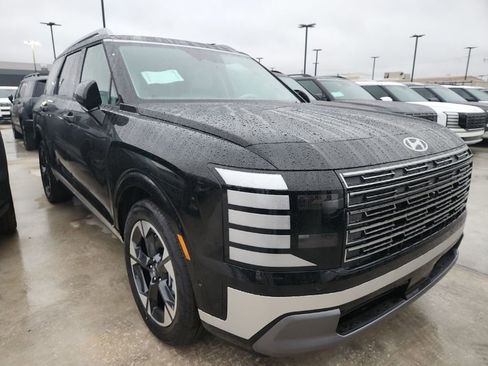 New 2026 Hyundai Palisade Limited image 3