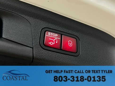 Used 2024 Mercedes-Benz GLE 350 4MATIC image 23