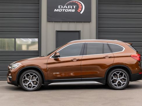 Used 2016 BMW X1 xDrive28i AWD/4WD image 4