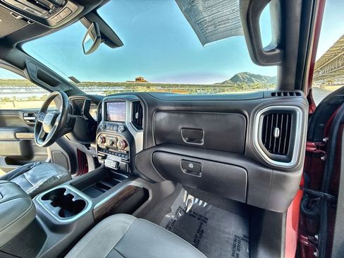 Used 2021 GMC Sierra 1500 SLT w/ SLT Premium Package image 28