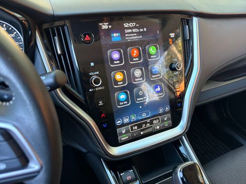 Used 2025 Subaru Outback Premium w/ Popular Package #1A image 24