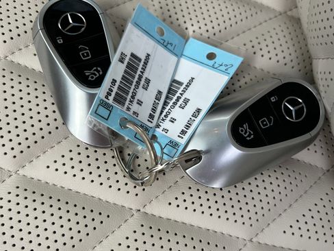 Certified 2025 Mercedes-Benz S 580 4MATIC Sedan image 38