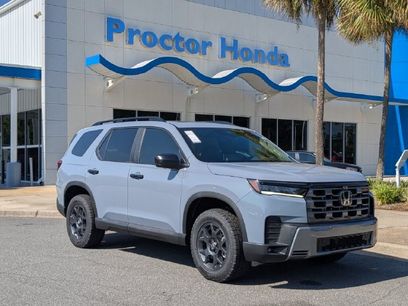 New 2026 Honda Pilot TrailSport