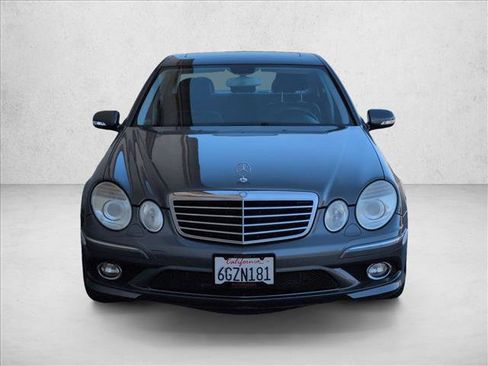 Used 2009 Mercedes-Benz E 350 Sedan image 2