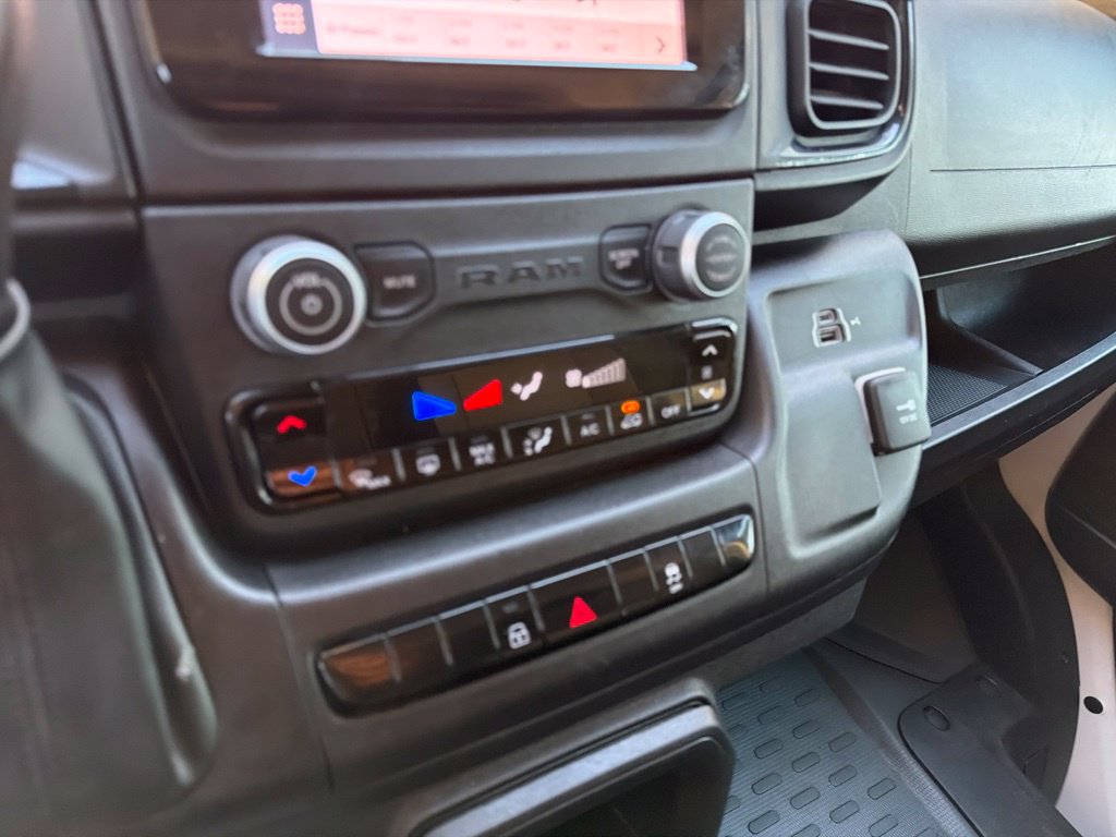 Used 2025 RAM ProMaster 2500 w/ Convenience Group FWD image 41