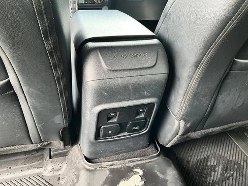 Used 2023 Ford Bronco Wildtrak AWD/4WD image 29