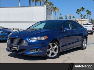 Used 2016 Ford Fusion SE video 1