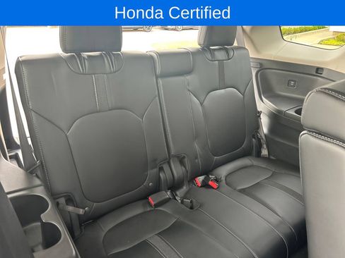 Used 2025 Honda Pilot EX-L image 12