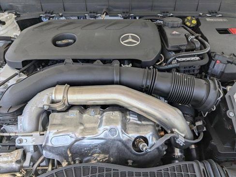 New 2025 Mercedes-Benz GLB 250 GLB 250 image 14