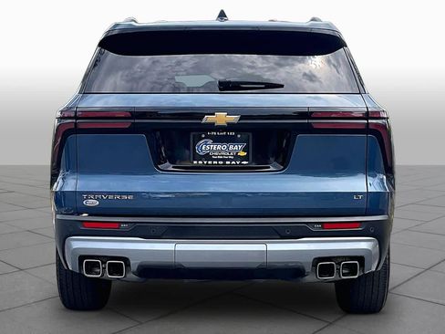 Used 2024 Chevrolet Traverse LT w/ LPO, Floor Liner Package FWD image 5
