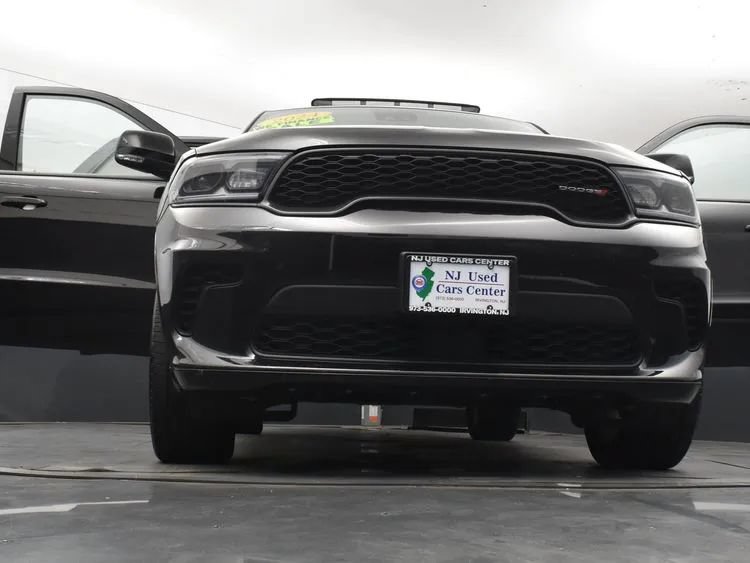 Used 2024 Dodge Durango GT AWD/4WD image 11