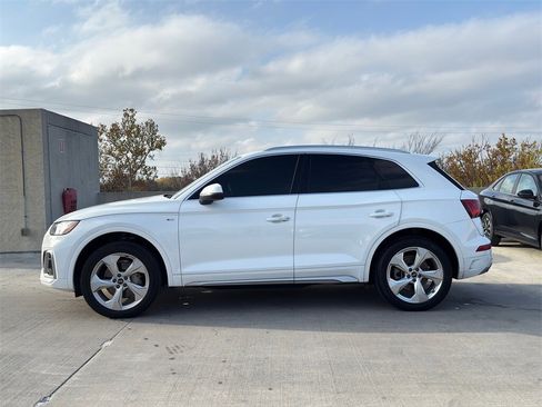 Used 2023 Audi Q5 2.0T Premium Plus w/ Premium Plus Package image 6