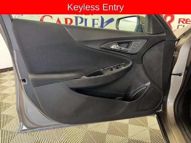 Used 2023 Chevrolet Malibu LT FWD image 11