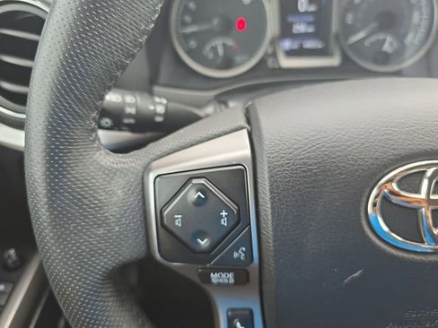 Used 2022 Toyota Tacoma SR5 image 16