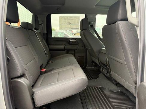 New 2026 Chevrolet Silverado 2500 Custom w/ Custom Value Package AWD/4WD image 4