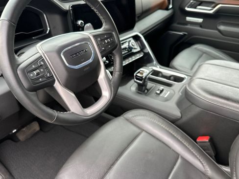 Used 2024 GMC Sierra 1500 Denali w/ Technology Package image 9