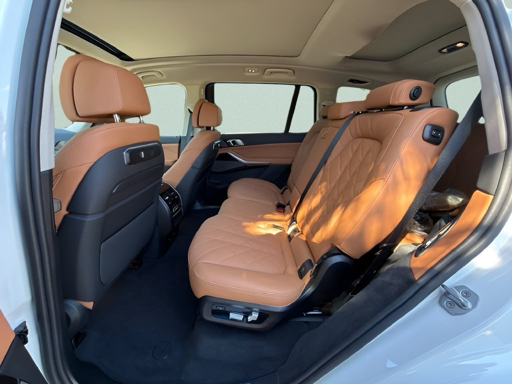 New 2027 BMW X7 xDrive40i AWD/4WD image 21