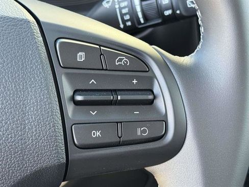 New 2026 Hyundai Venue SEL FWD image 14