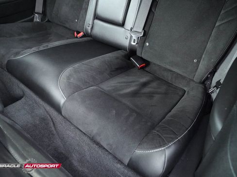 Used 2015 Dodge Challenger SRT Hellcat image 22