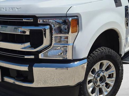 Used 2022 Ford F250 XLT AWD/4WD image 8