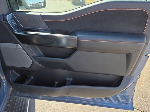 Used 2023 Ford F150 Platinum image 16