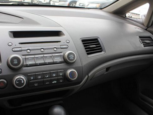 Used 2010 Honda Civic LX image 19